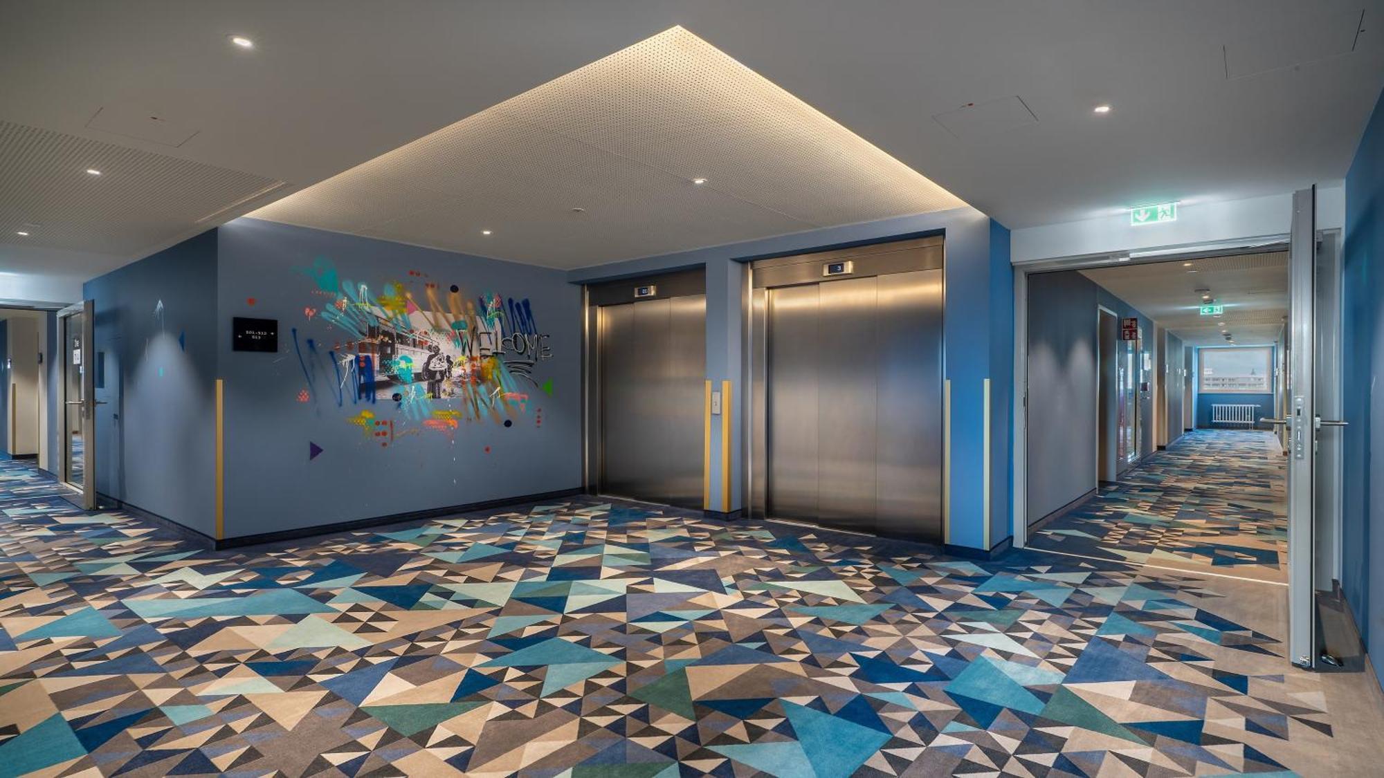 - The Niu, Ridge Halle Station By Ihg Отель Галль